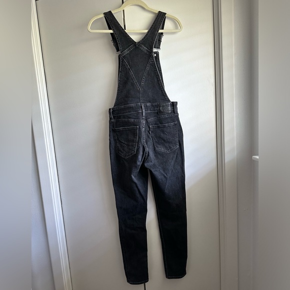 Levi’s Black Skinny Overalls - Picture 4 of 7